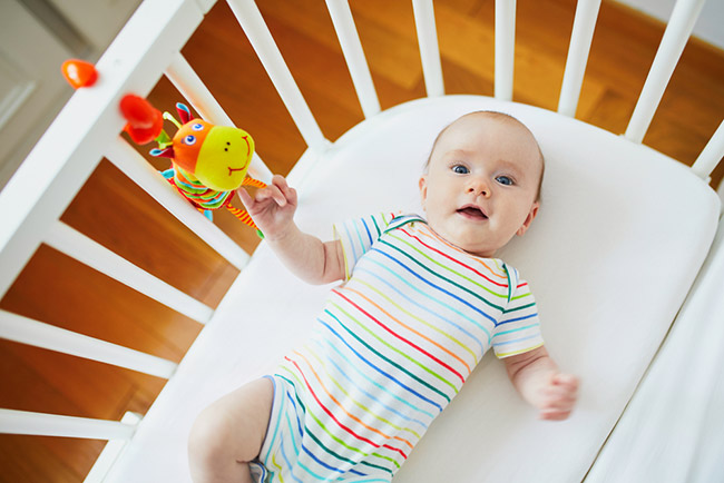 lit cododo avec bébé