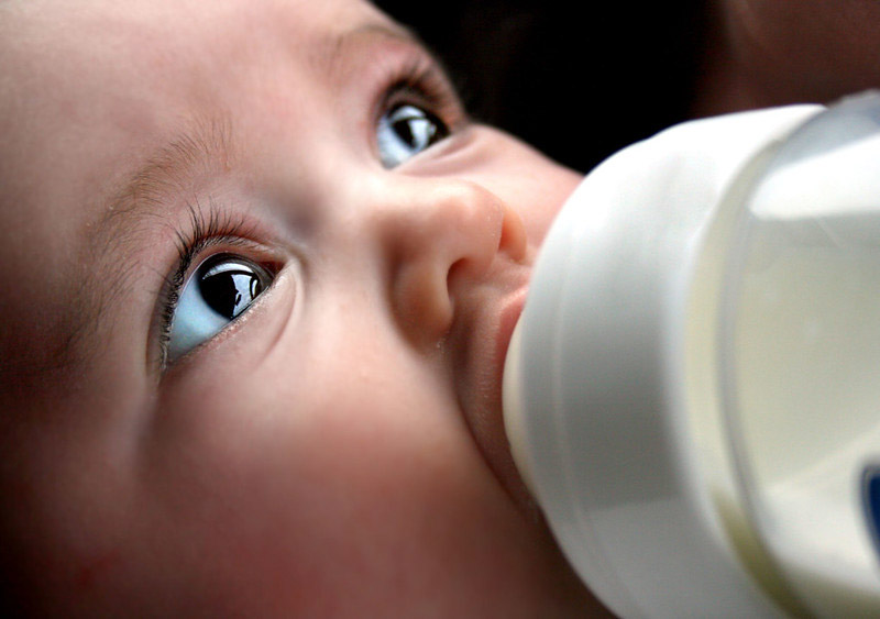 lait en poudre ou lait maternel ?
