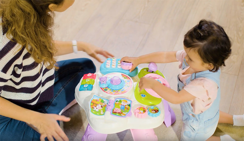 table d'activité bébé