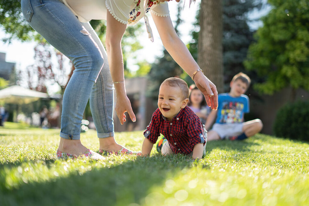 motricité libre enfant age